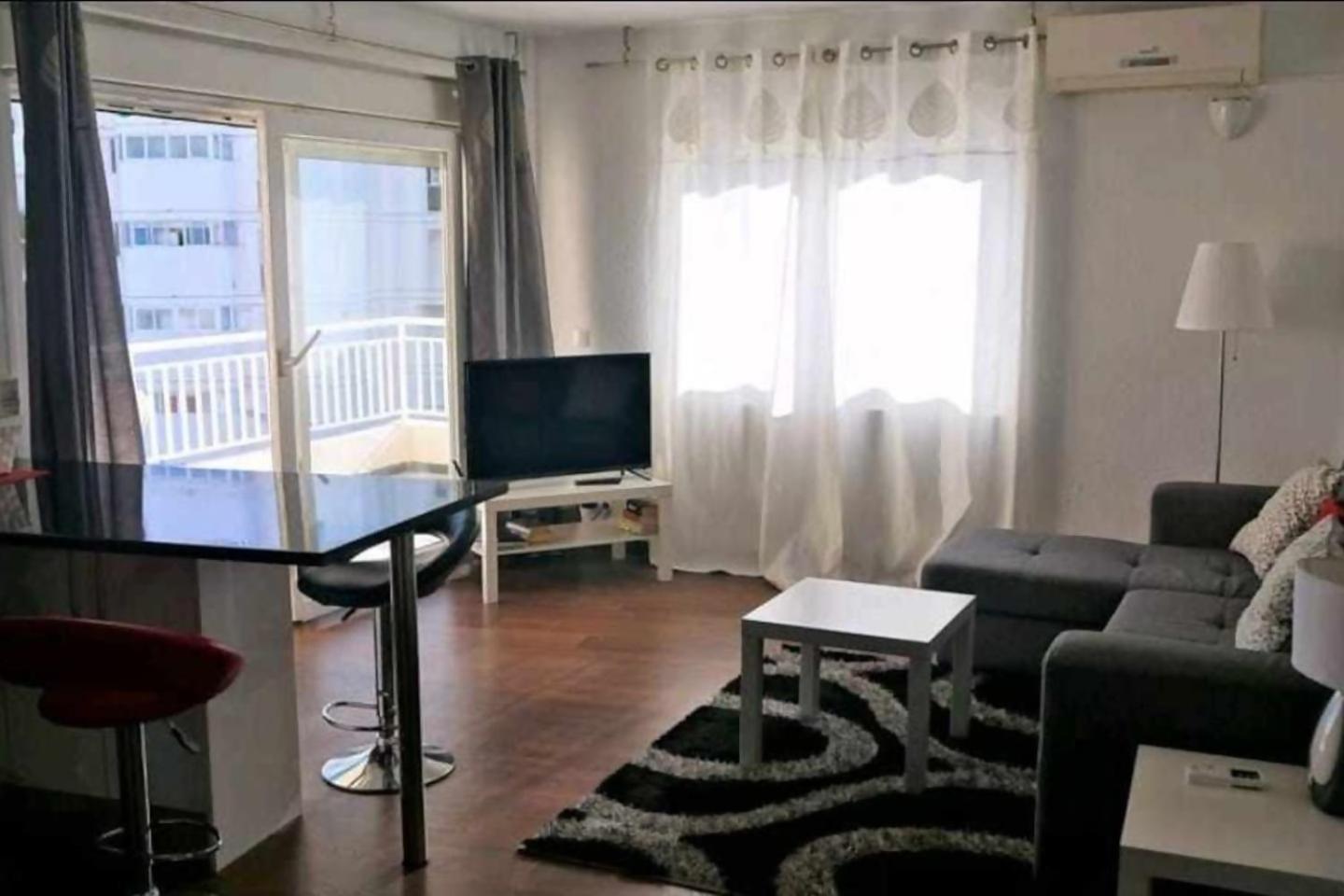 Apartament Tequila Parking Piscina Y Playa *